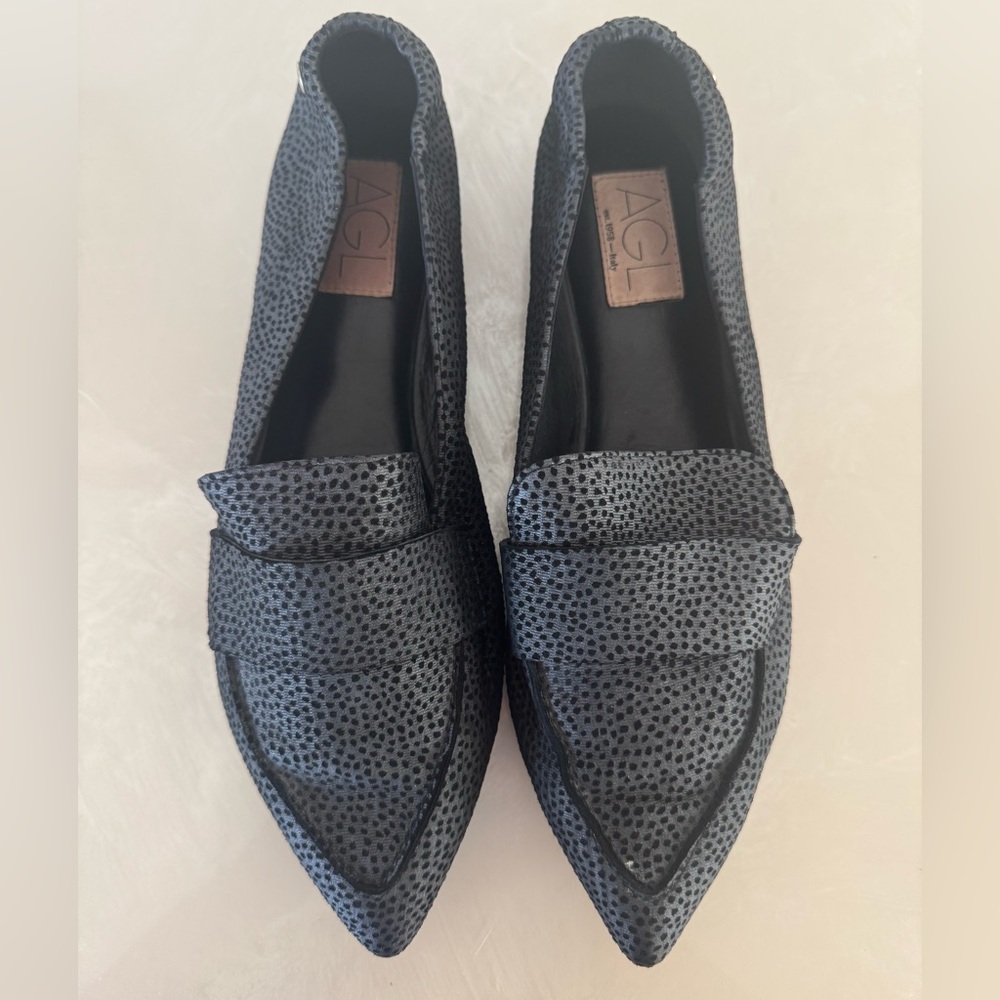 AGL Black Textured Leather Loafers – Size 8.5/39